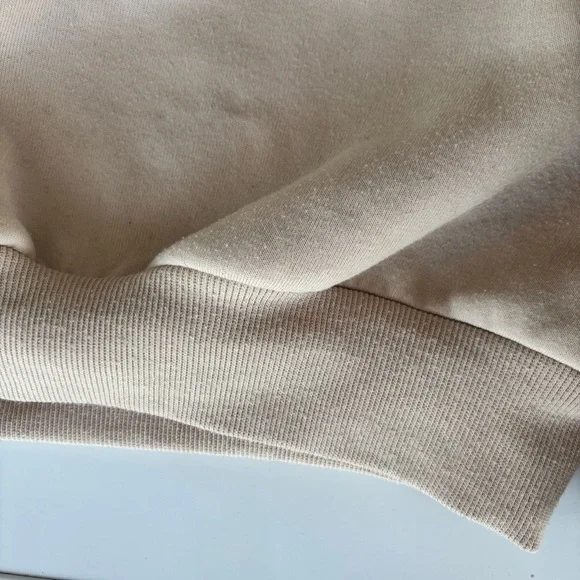 Cream Crew Neck Travel Sweater - Picture 4 of 8